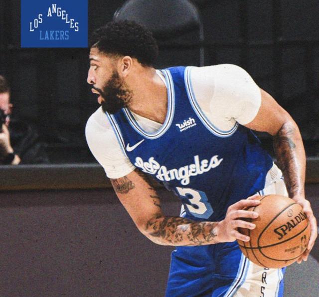 开云体育-老詹总进球数超张伯伦！湖人7人上双来自强悍防守